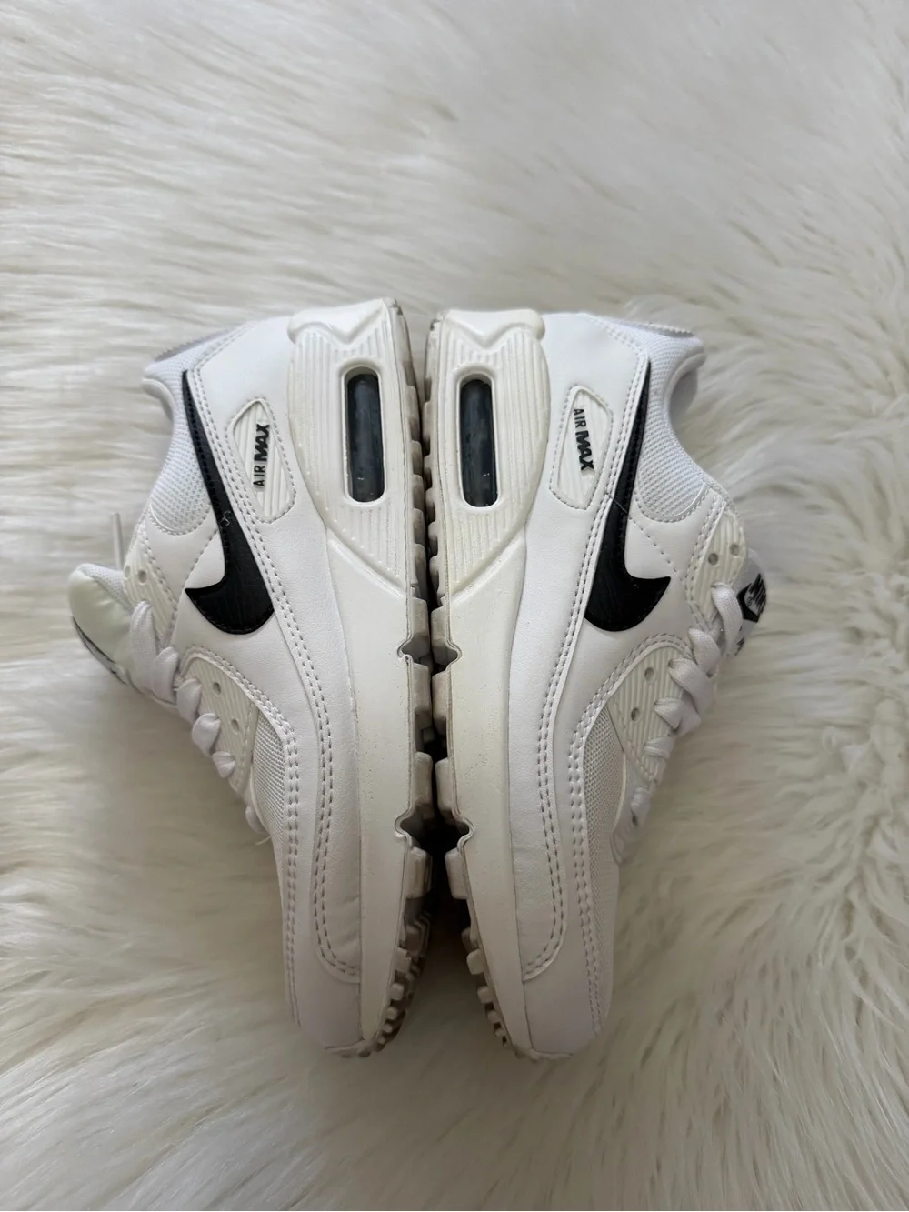 Nike Air Max 90 White/Black Low-Top Sneakers S 6